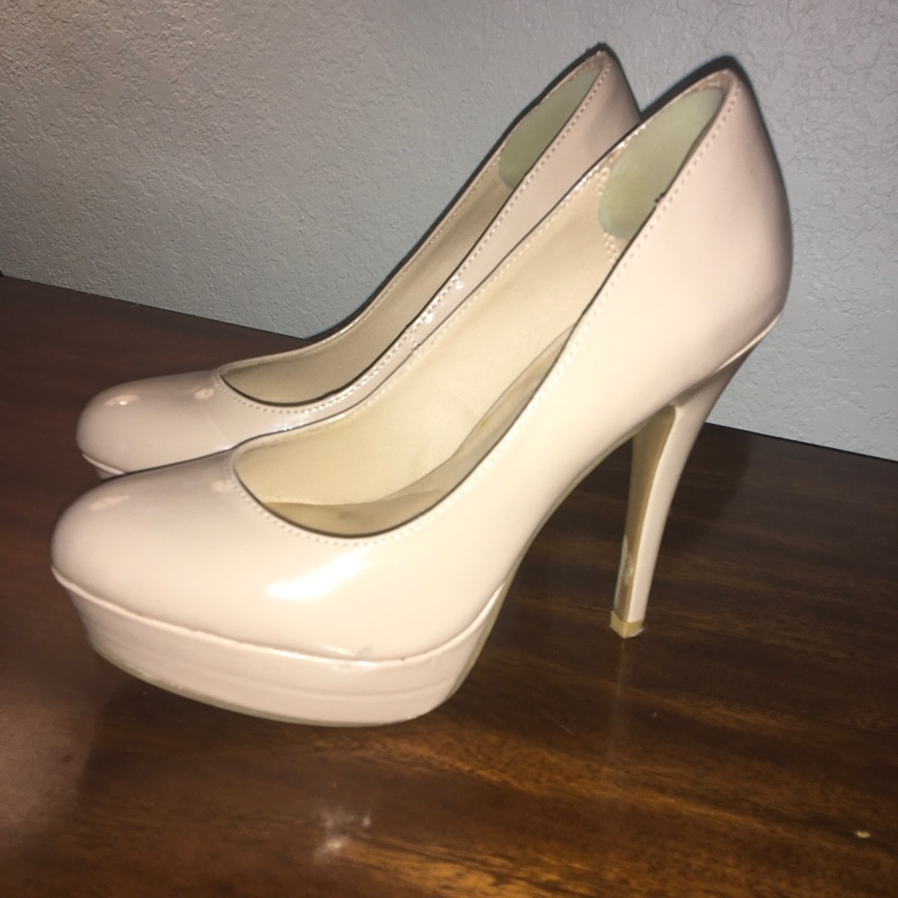 Lauren Conrad Nude platform heels